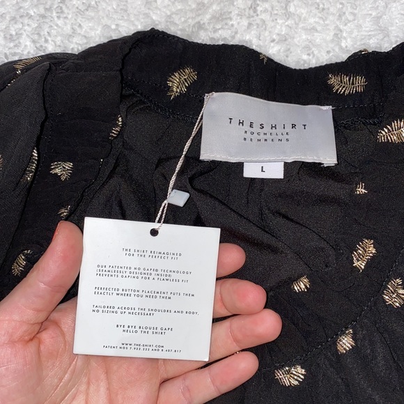 Black short sleeve blouse - Picture 7 of 9